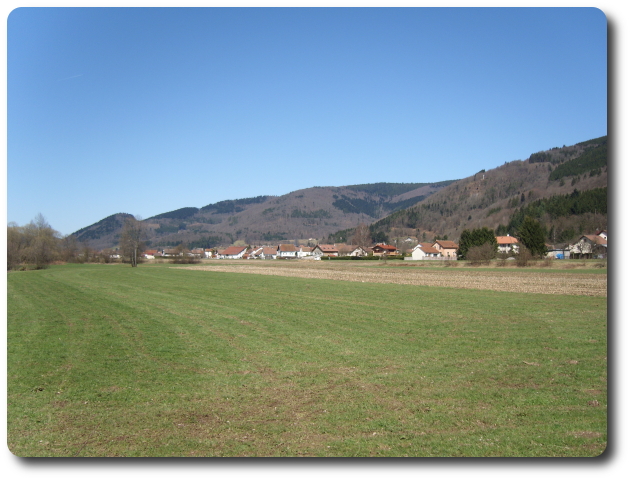 Le centre de Rupt-sur-Moselle depuis Longchamp