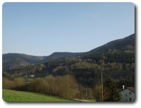 La valle de Reherrey,  Vecoux, avec dans le fond le massif de
Longegoutte et la Tte de l'Avuxon