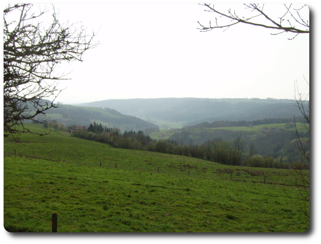 Vue de la valle de la Combeaut depuis le Girmont